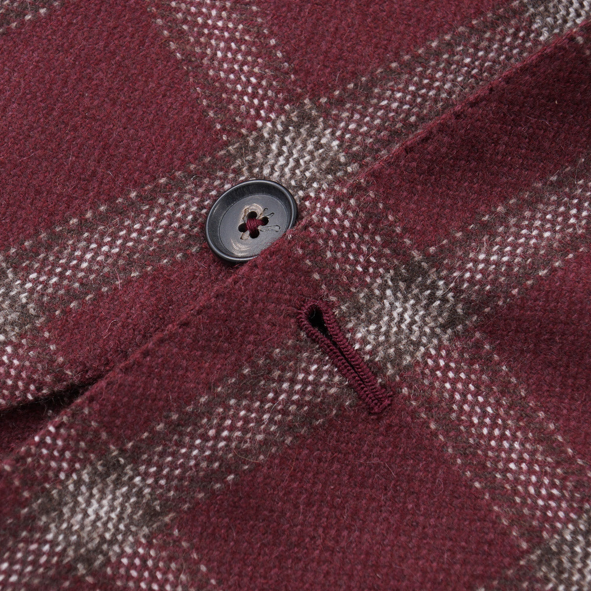 Isaia Tailored-Fit Cashmere Sport Coat