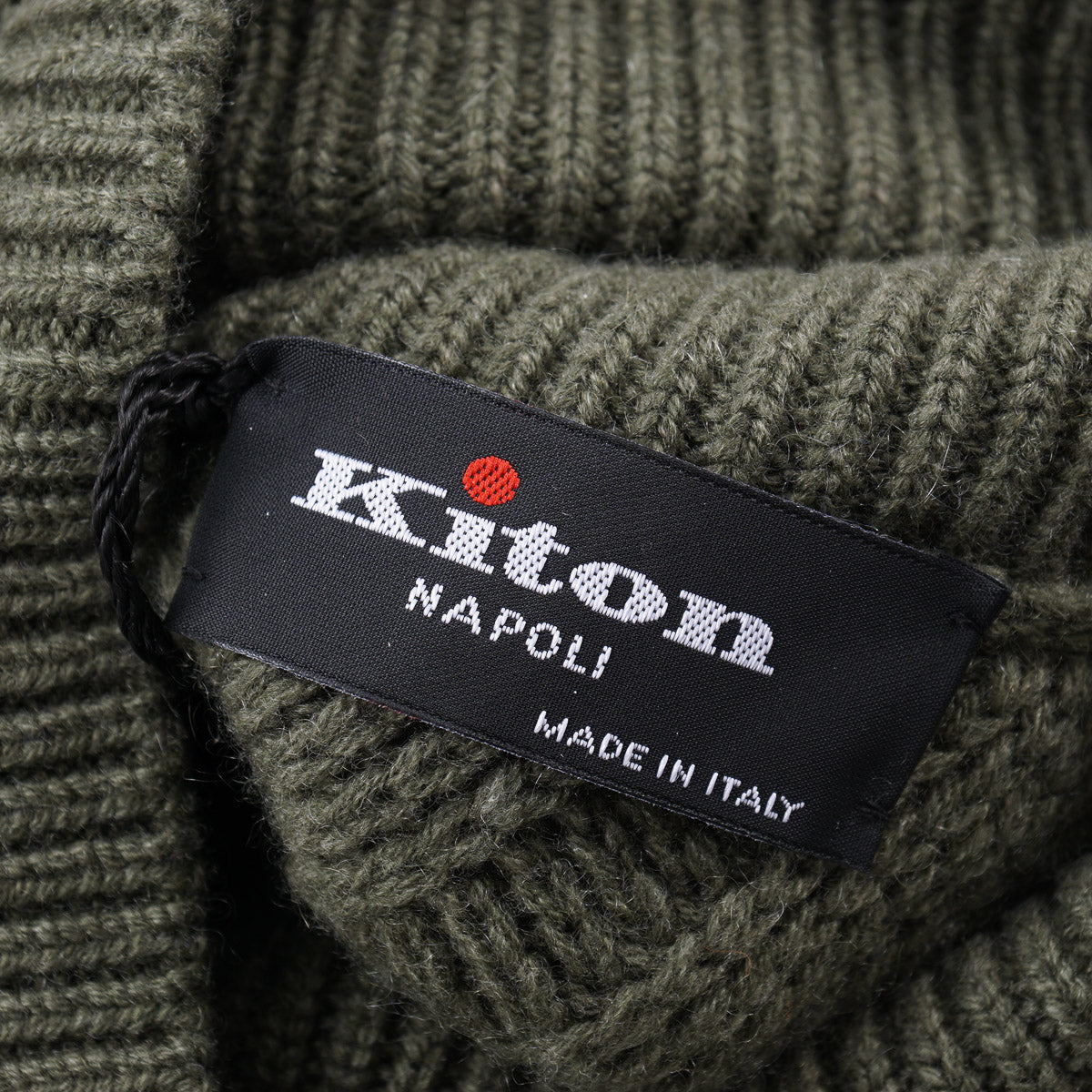 kiton ニット コレクション