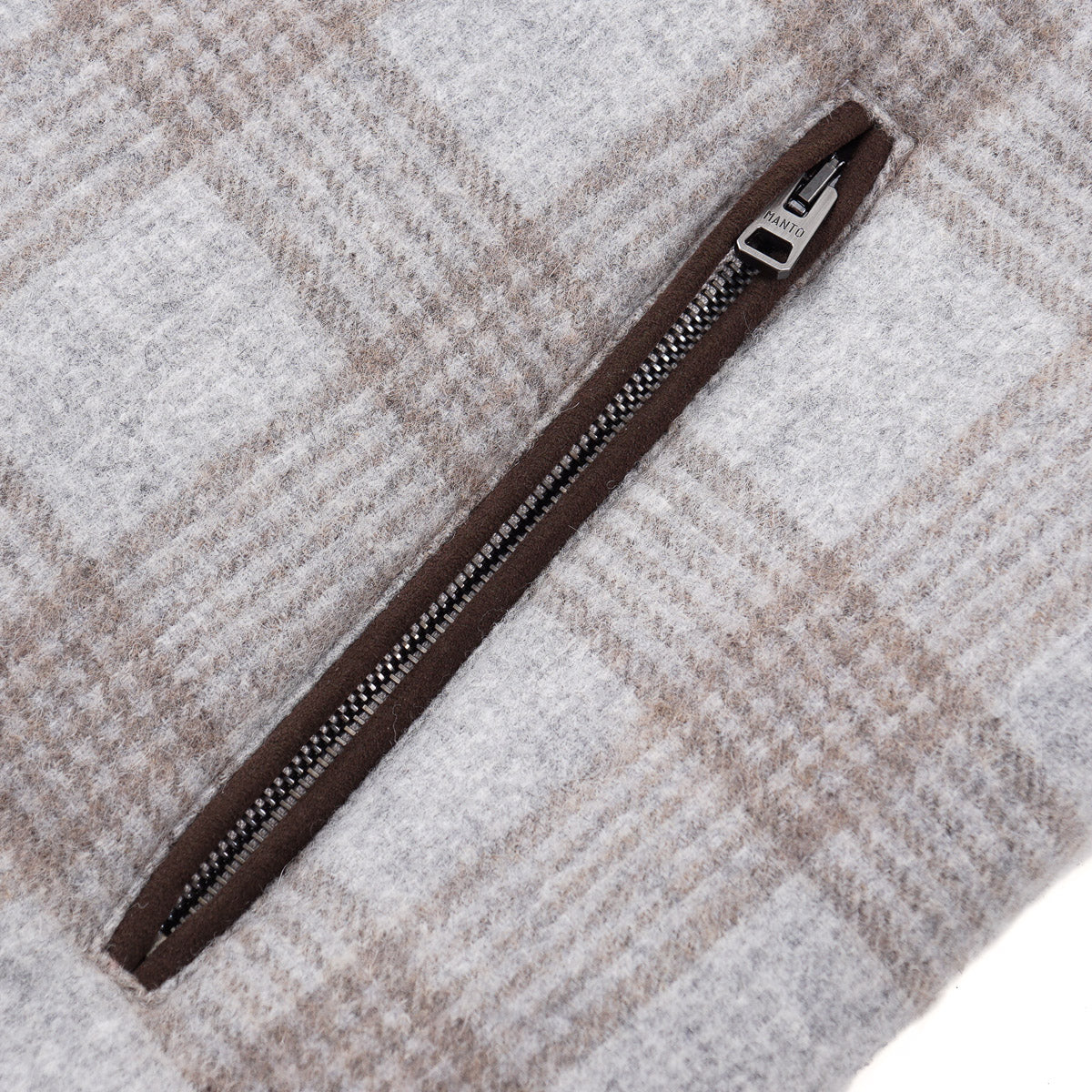 Manto Flannel Alpaca-Wool Vest with Hood