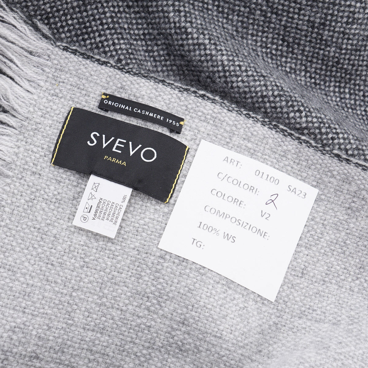 Svevo Extra-Large Knit Cashmere Scarf