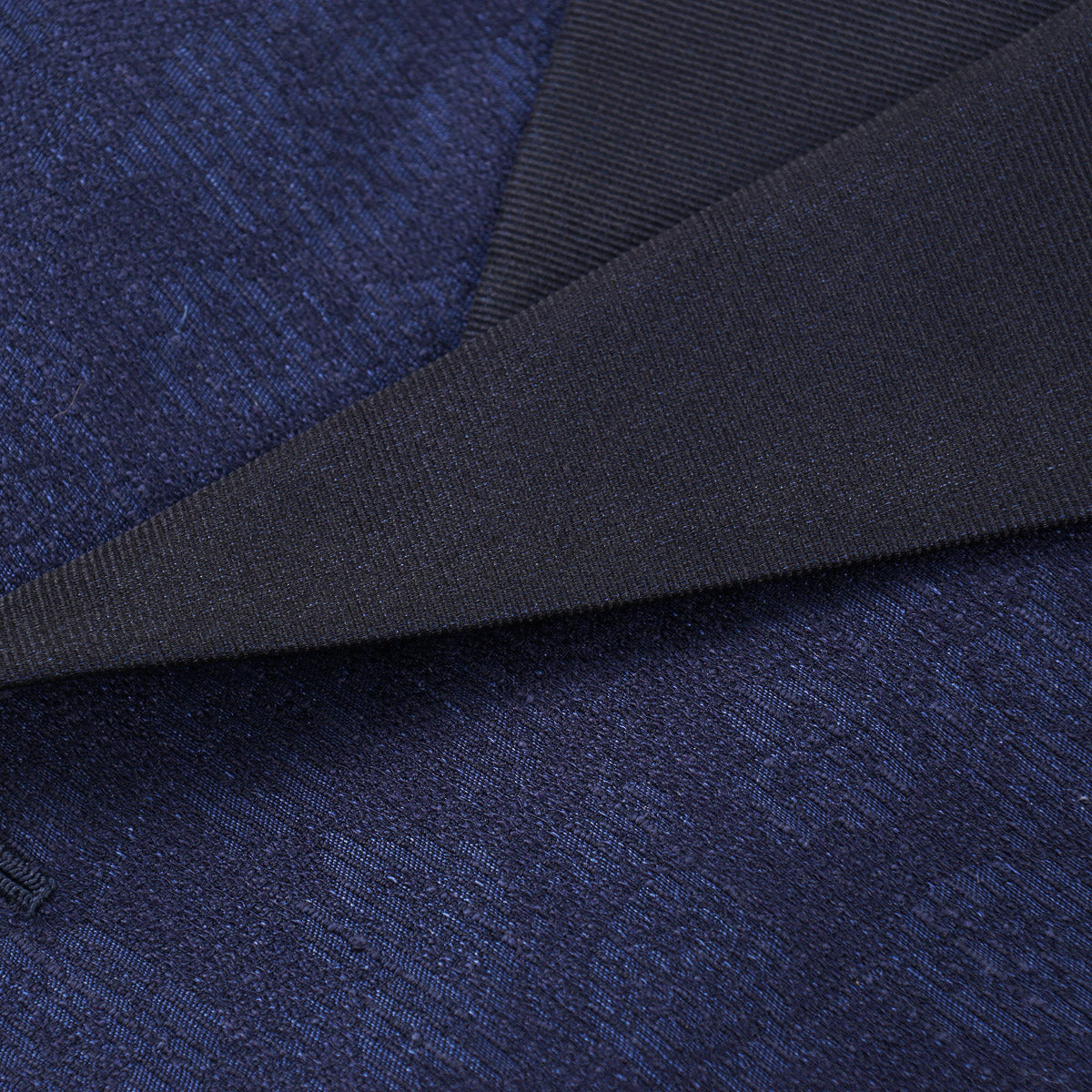 Isaia 'Sanita' Jacquard Dinner Jacket