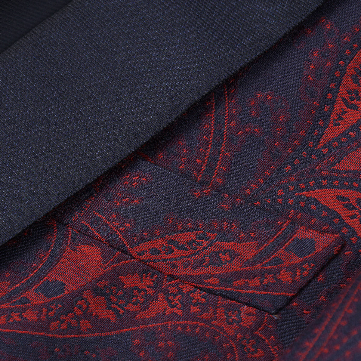 Isaia Slim-Fit Paisley Brocade Dinner Jacket