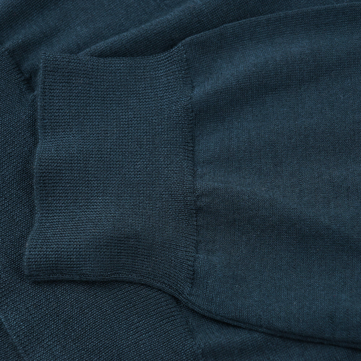 Isaia Lightweight Cashmere-Silk Sweater