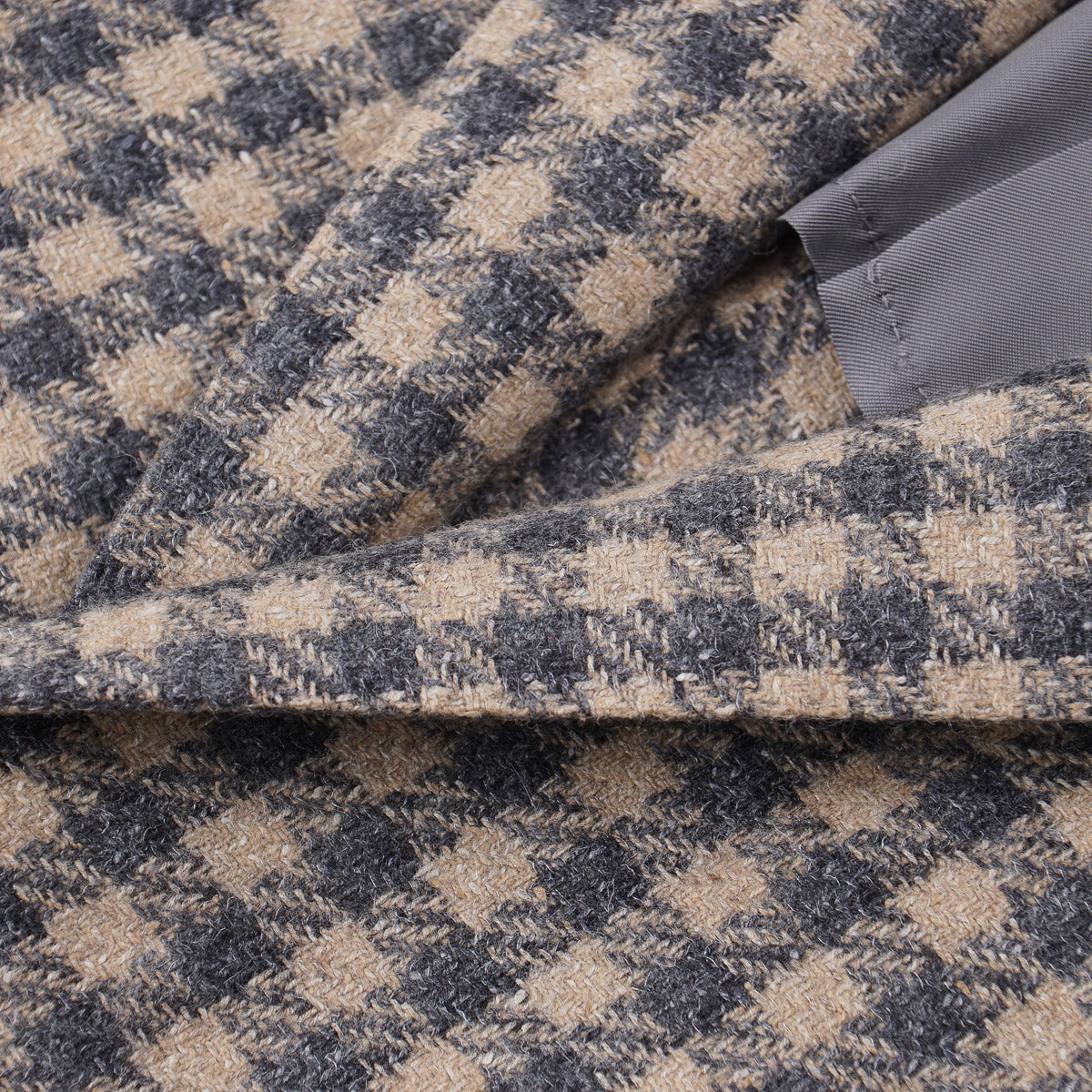 Isaia Soft Cashmere-Blend Sport Coat