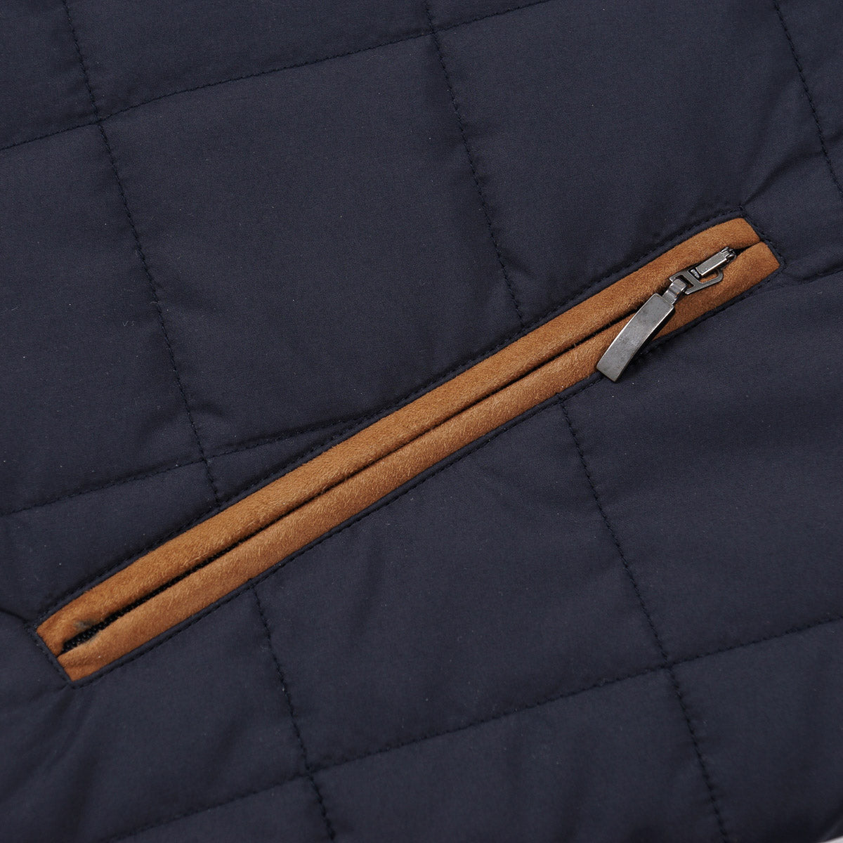 Manto 2-in-1 Quilted Jacket-Vest