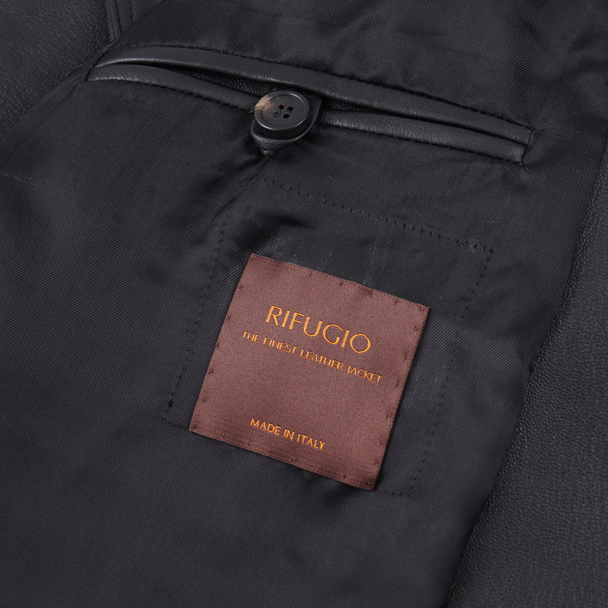 Rifugio Peak Lapel Leather Blazer