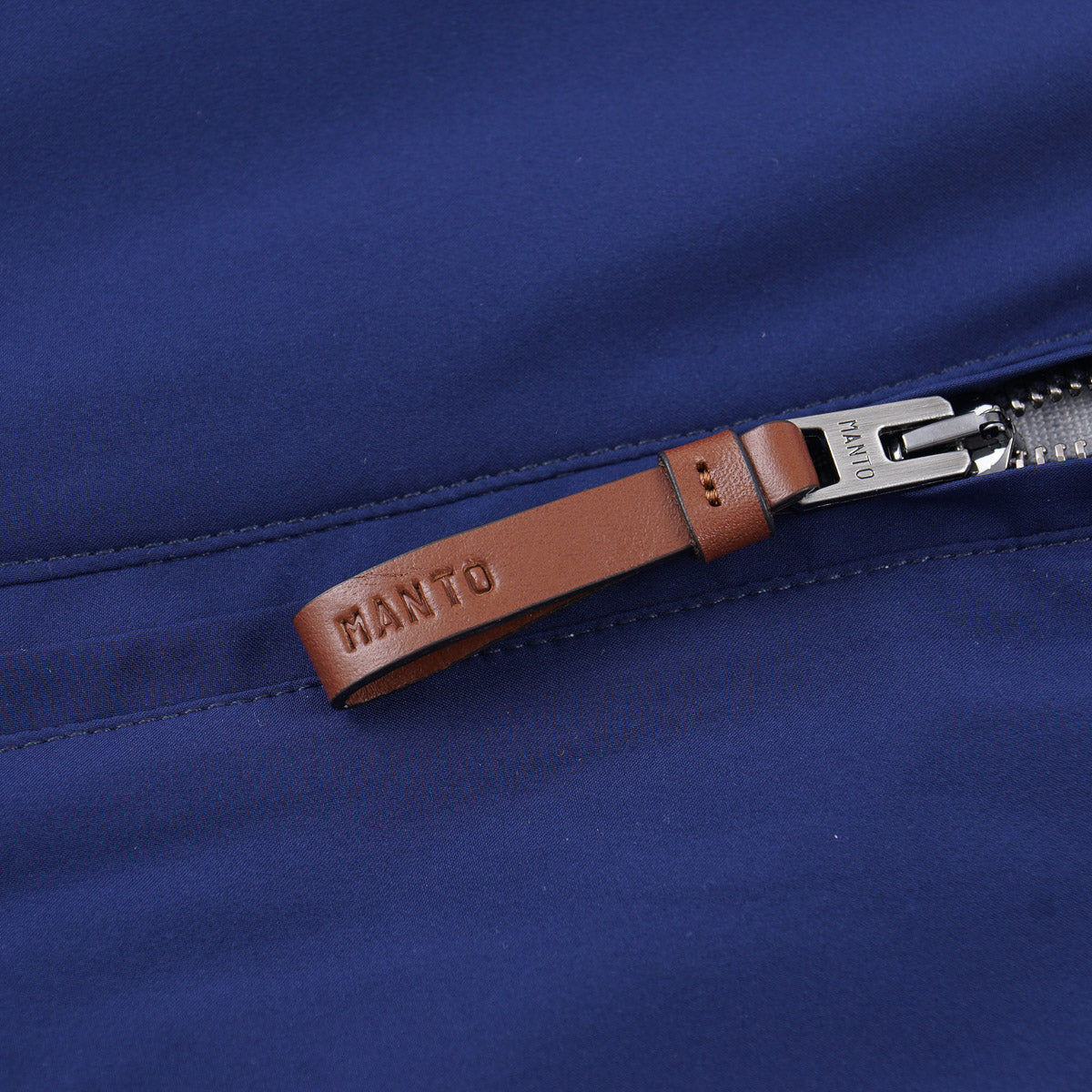 Manto Jersey-Lined Weather-Repellent Vest