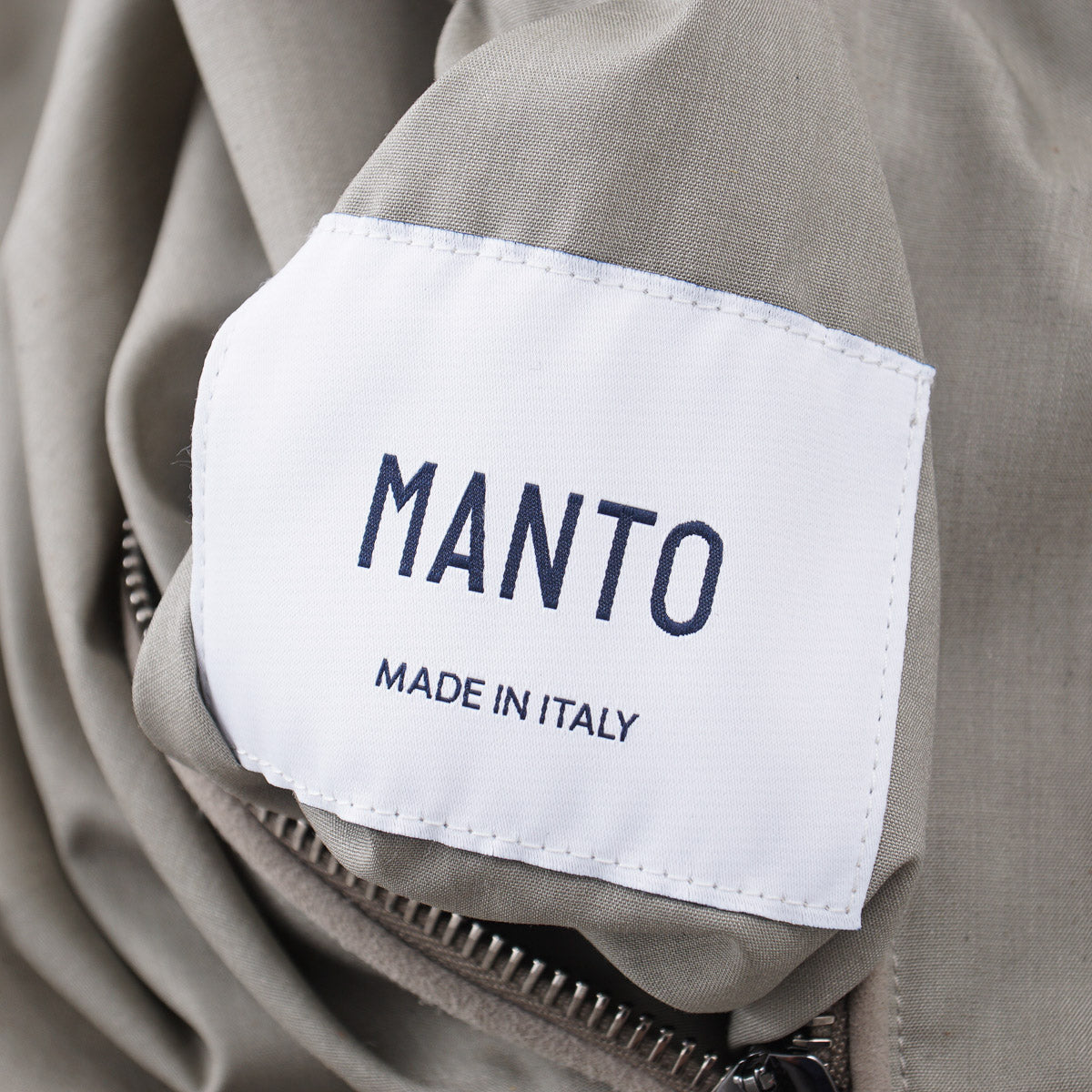 Manto Reversible Wool-Silk Windbreaker