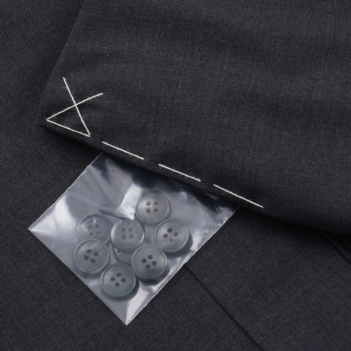 Boglioli Charcoal Gray Woven Wool Suit