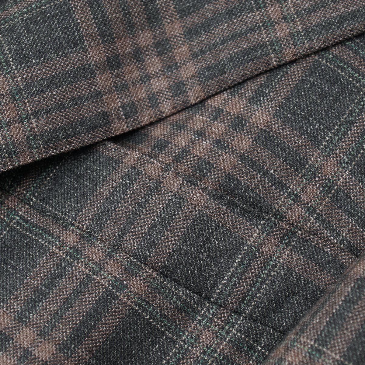 Isaia Wool-Cashmere-Silk-Linen Sport Coat