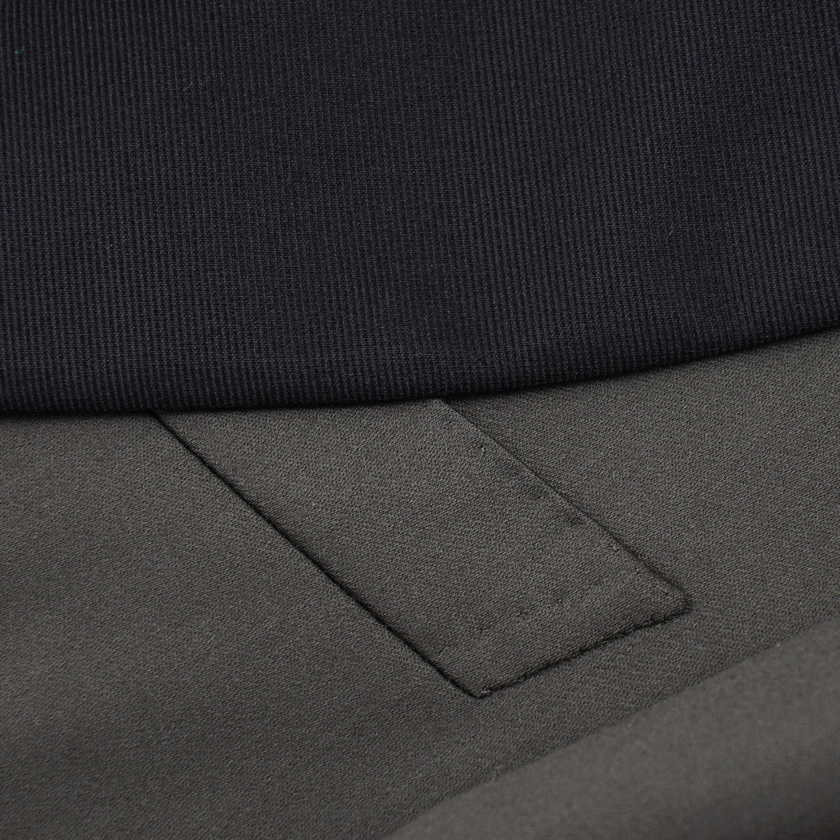 Isaia Wool Peak Lapel Dinner Jacket