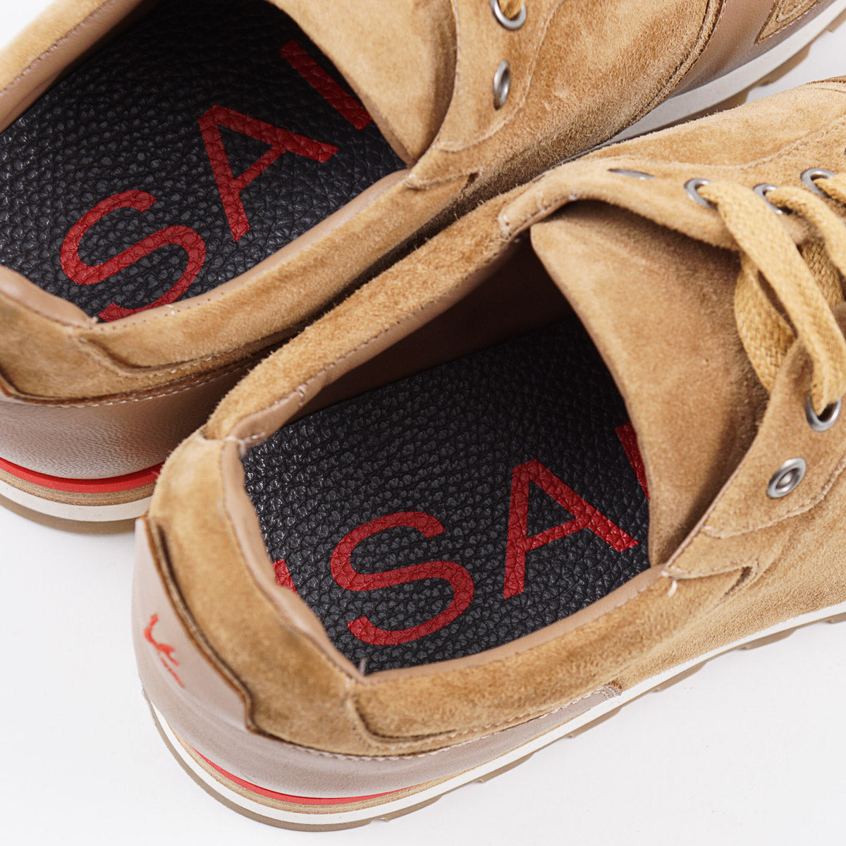 Isaia Hybrid Runner-Hiker Sneakers