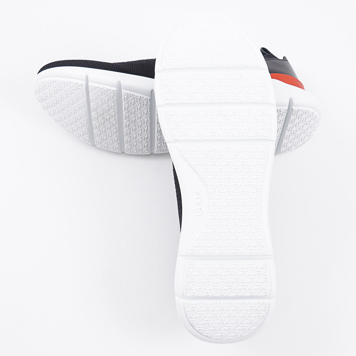Isaia Lightweight Knit Runner Sneakers