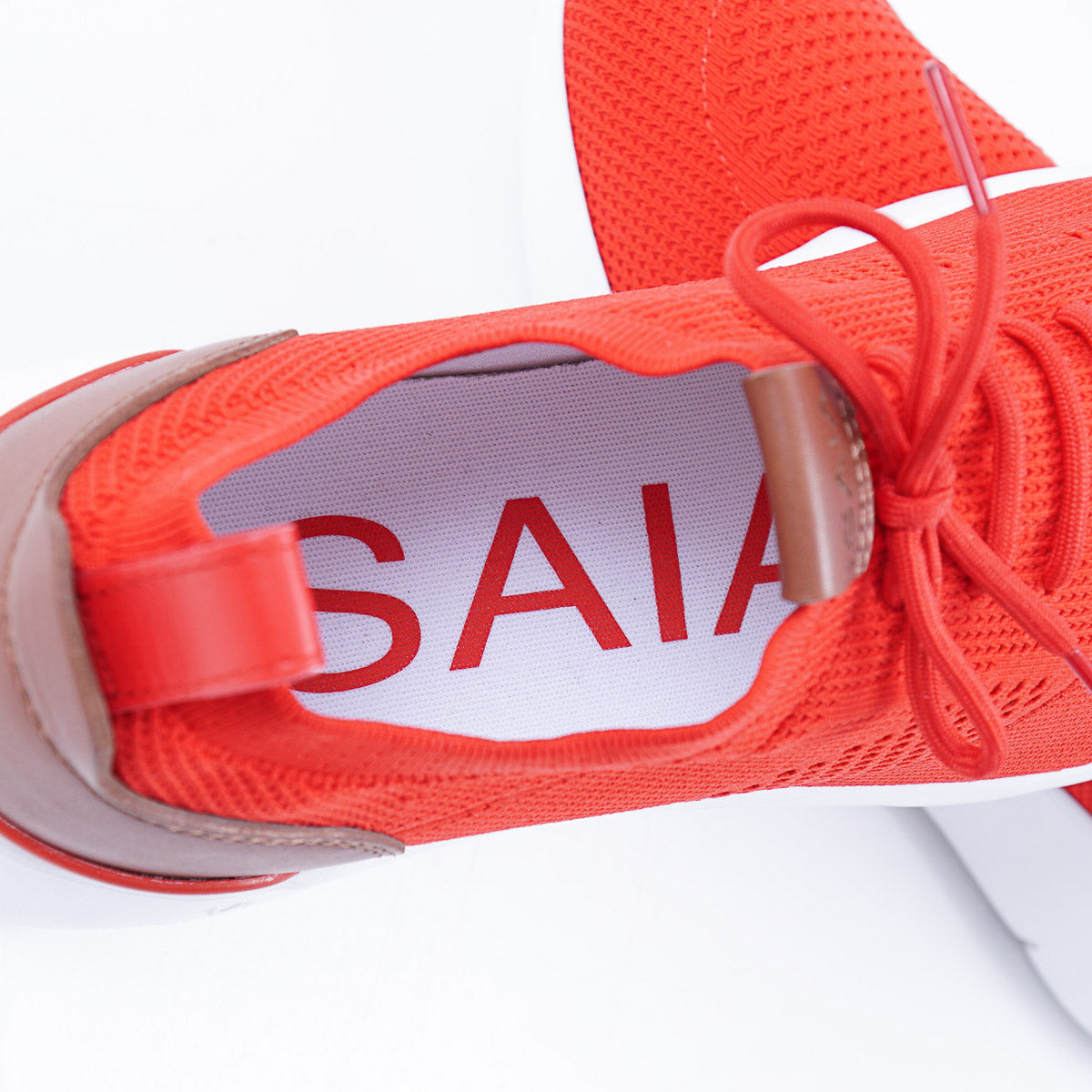 Isaia Lightweight Knit Runner Sneakers