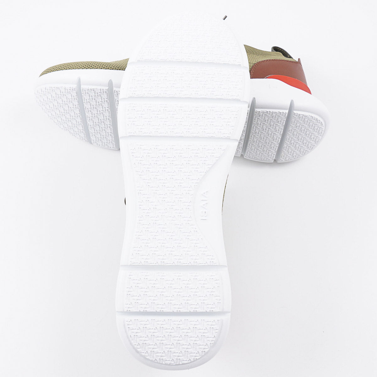 Isaia Lightweight Knit Runner Sneakers