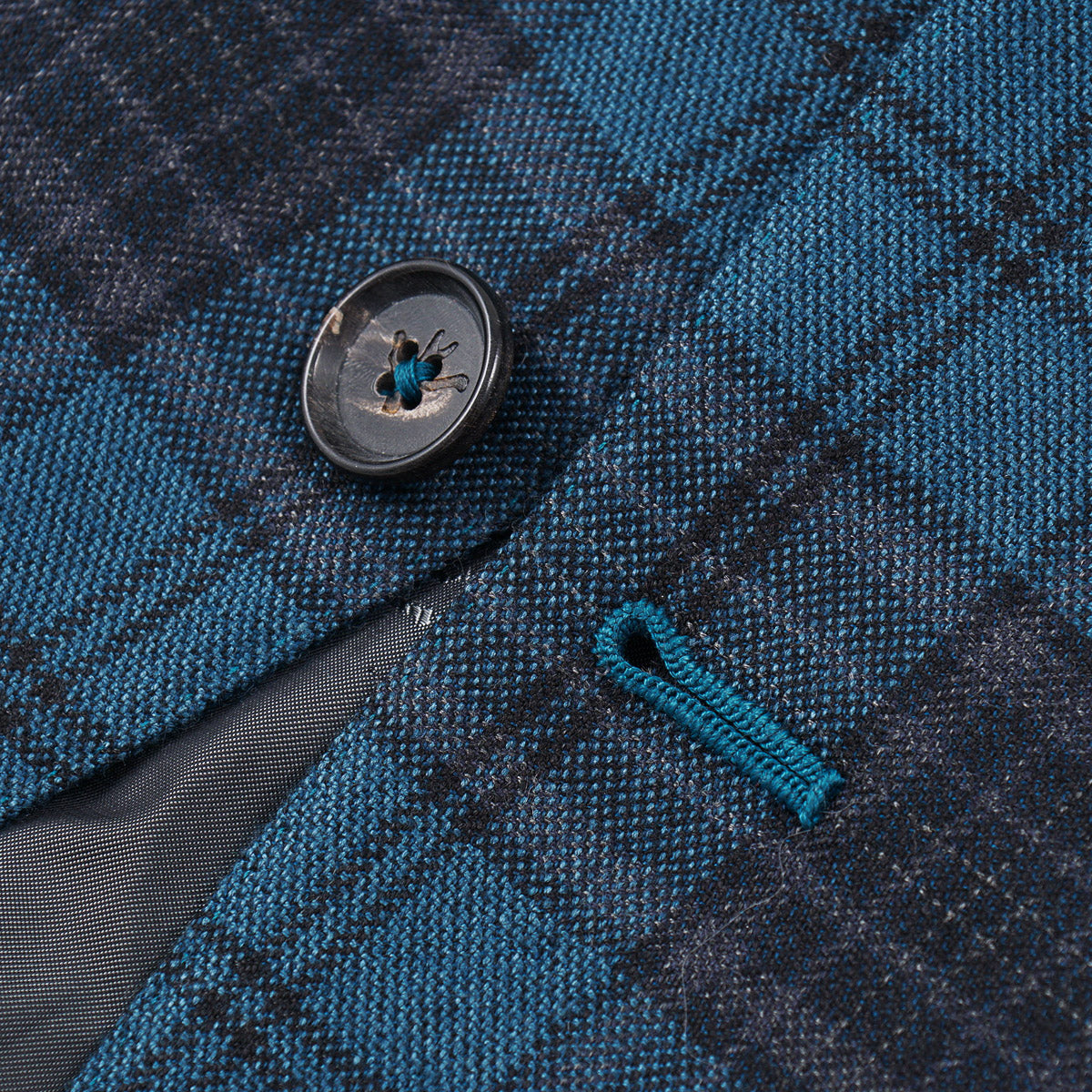 Isaia Mid-Weight Cashmere Sport Coat