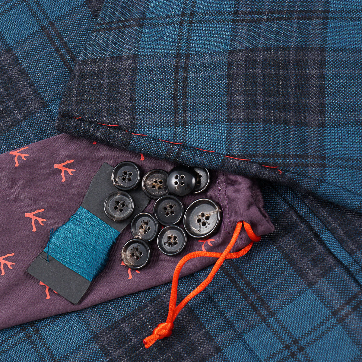 Isaia Mid-Weight Cashmere Sport Coat