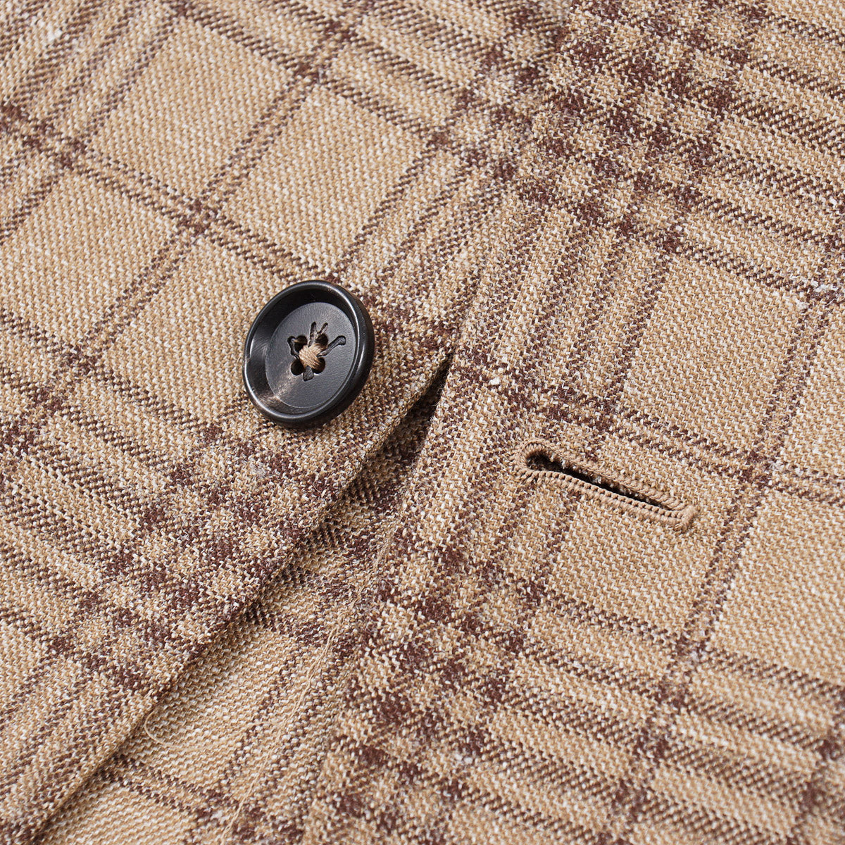 Isaia Wool-Cashmere-Silk-Linen Sport Coat