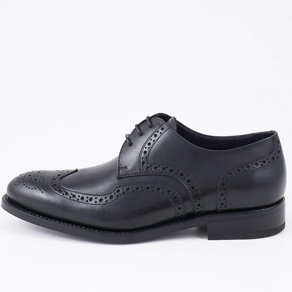 Isaia Calf Goodyear-Welt Wingtip
