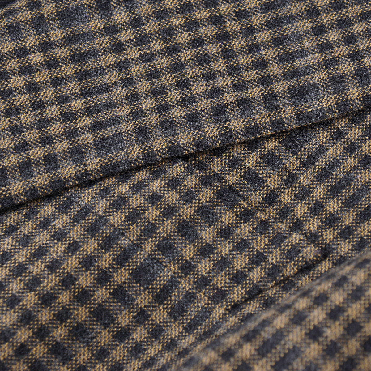 Isaia 'Marechiaro' Wool-Cashmere Suit