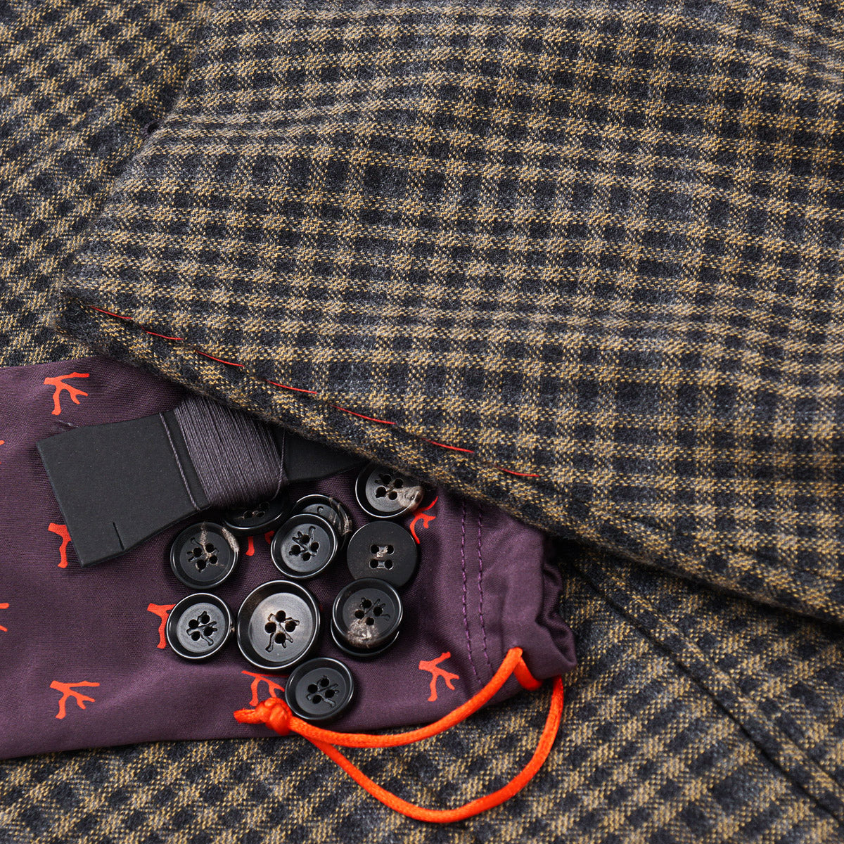 Isaia 'Marechiaro' Wool-Cashmere Suit
